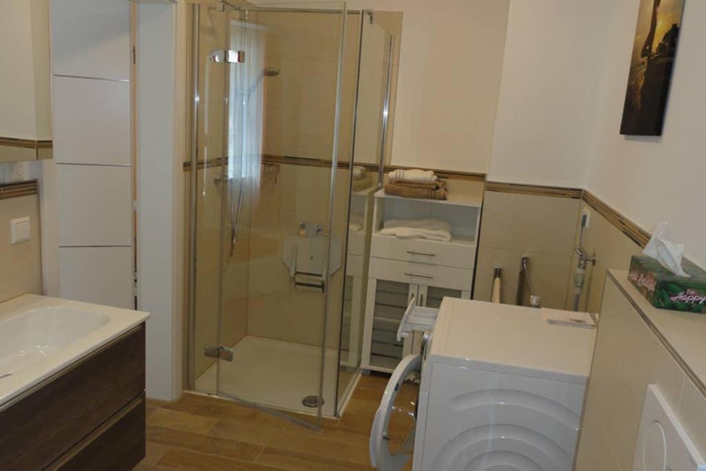 Top 2 Zi-Wohnung, 350 m zum See FDH Exterior foto